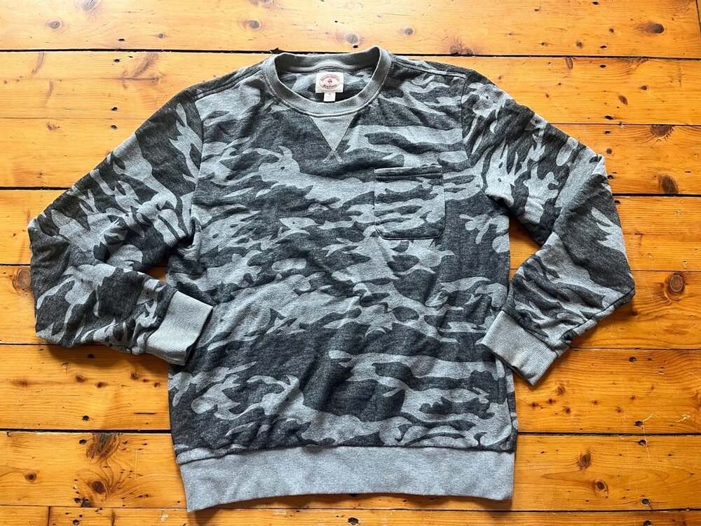 Brooks Brothers Red Fleece Camouflage Pocket Sweatshirt Medium